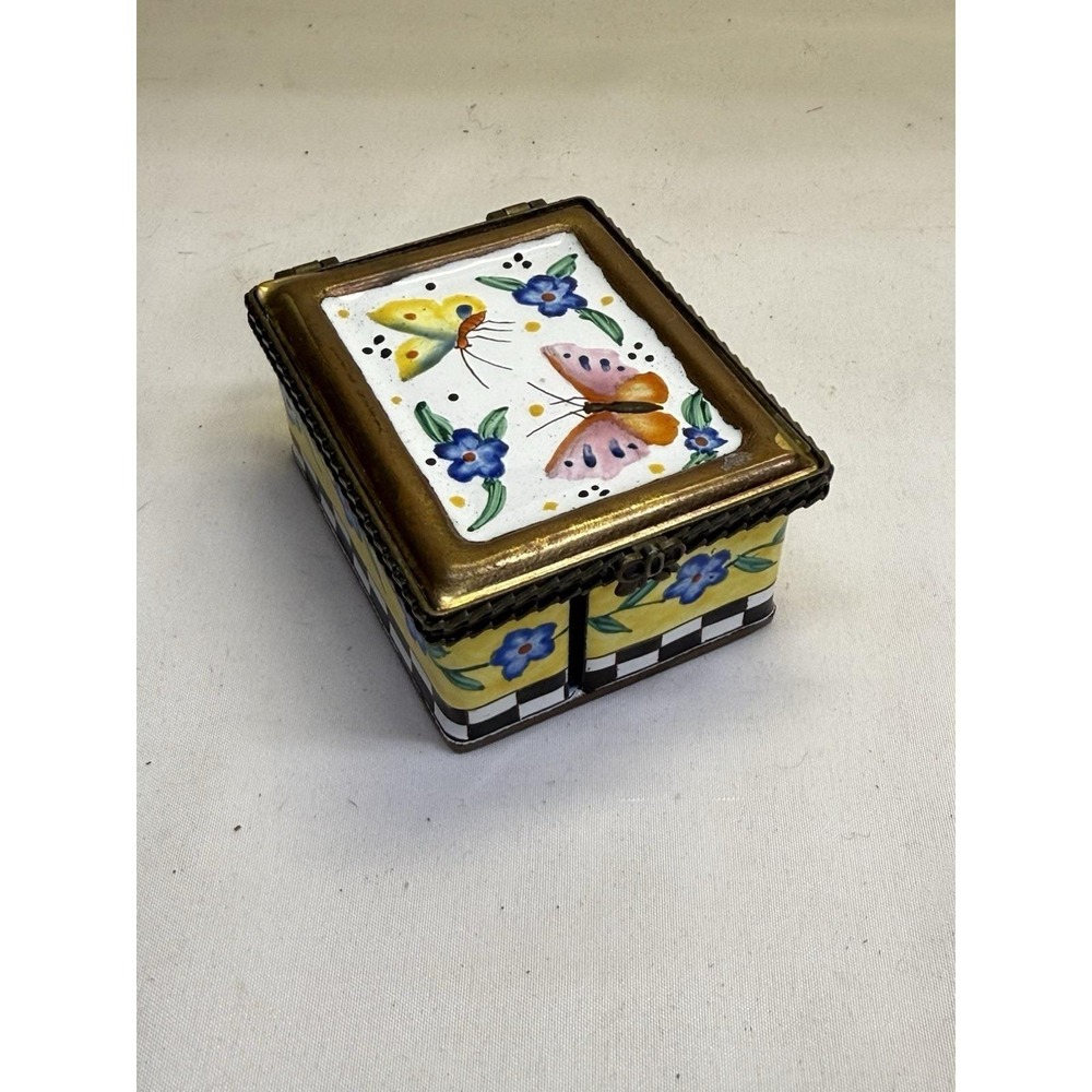 Kelvin Chen Enamel Hinged Butterfly Stamp Dispenser 2002 Trinket Box No. 186